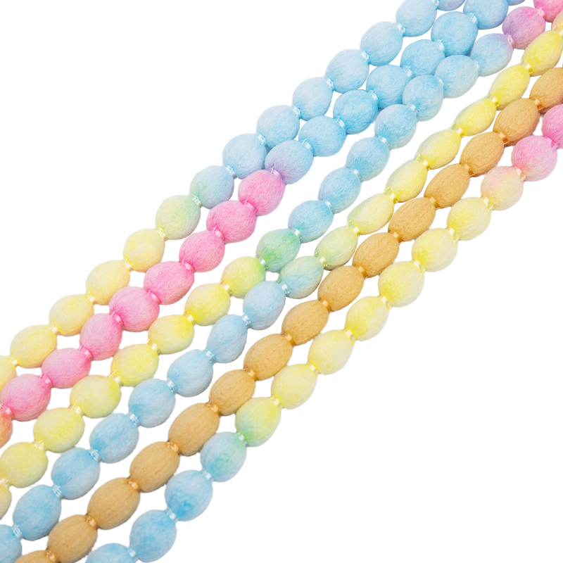 Pom-pom dantel